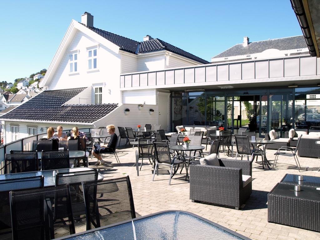 Rederiet Hotel 파르순 외부 사진