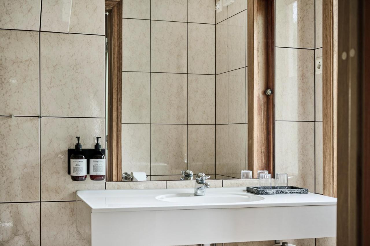 Rederiet Hotel 파르순 외부 사진