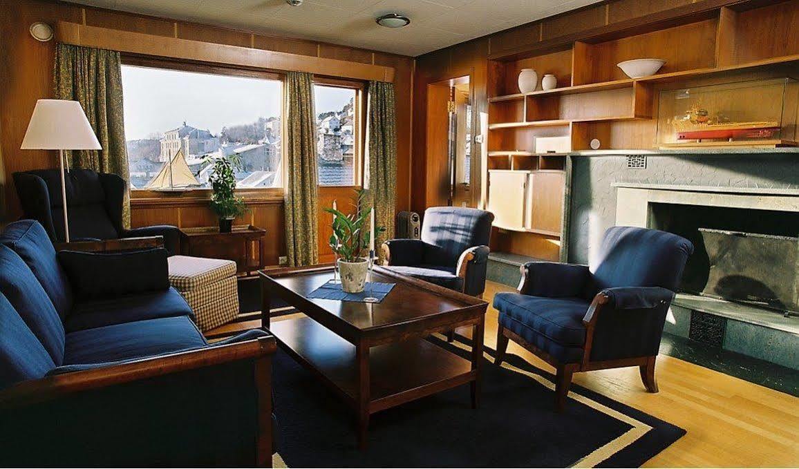 Rederiet Hotel 파르순 외부 사진